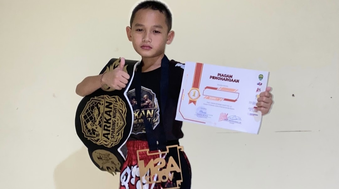 🏆 Fadli Asal, Siswa SD dari Berau, Raih Juara 1 Lomba Tinju di Samarinda